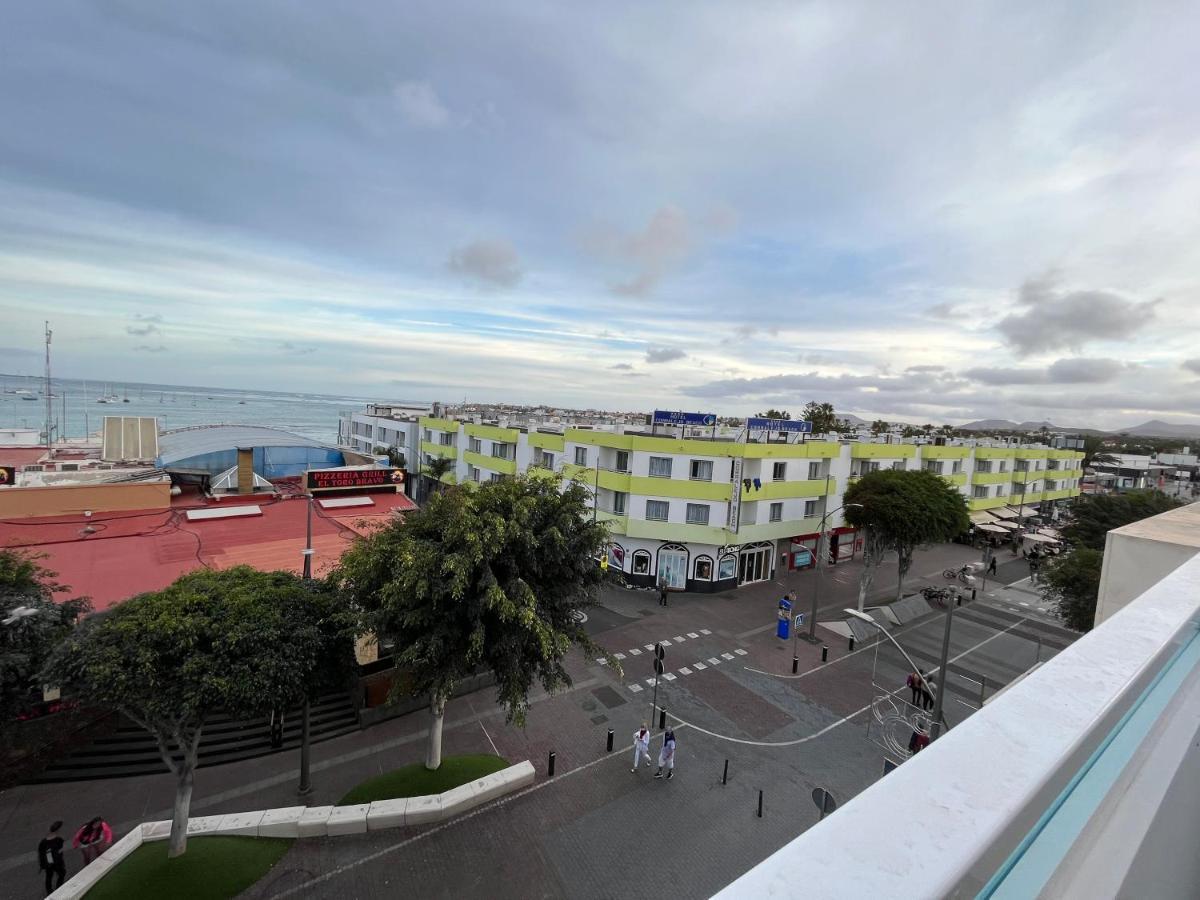 Avenida Central Corralejo Exterior photo